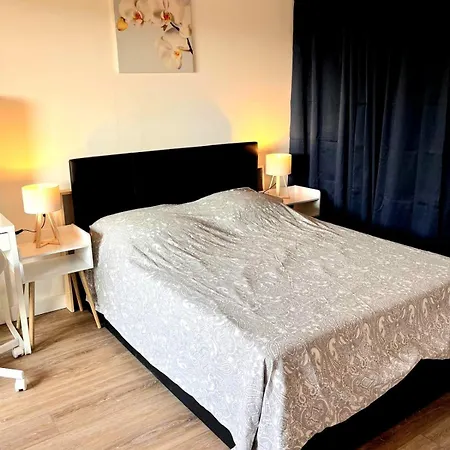Apartment T2, 4 Pers Max, Terrasse Avec Vue Et Parking Prive, Proche Centre Et